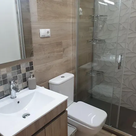 100% Reformado, Wifi, Centrico, El Calvario, Apartmán Torremolinos